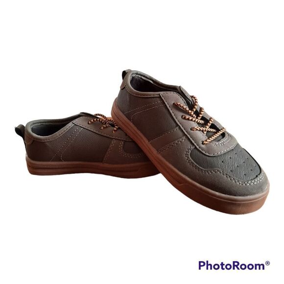 Oshkosh B'gosh Brixton Sneakers  - Picture 1 of 5